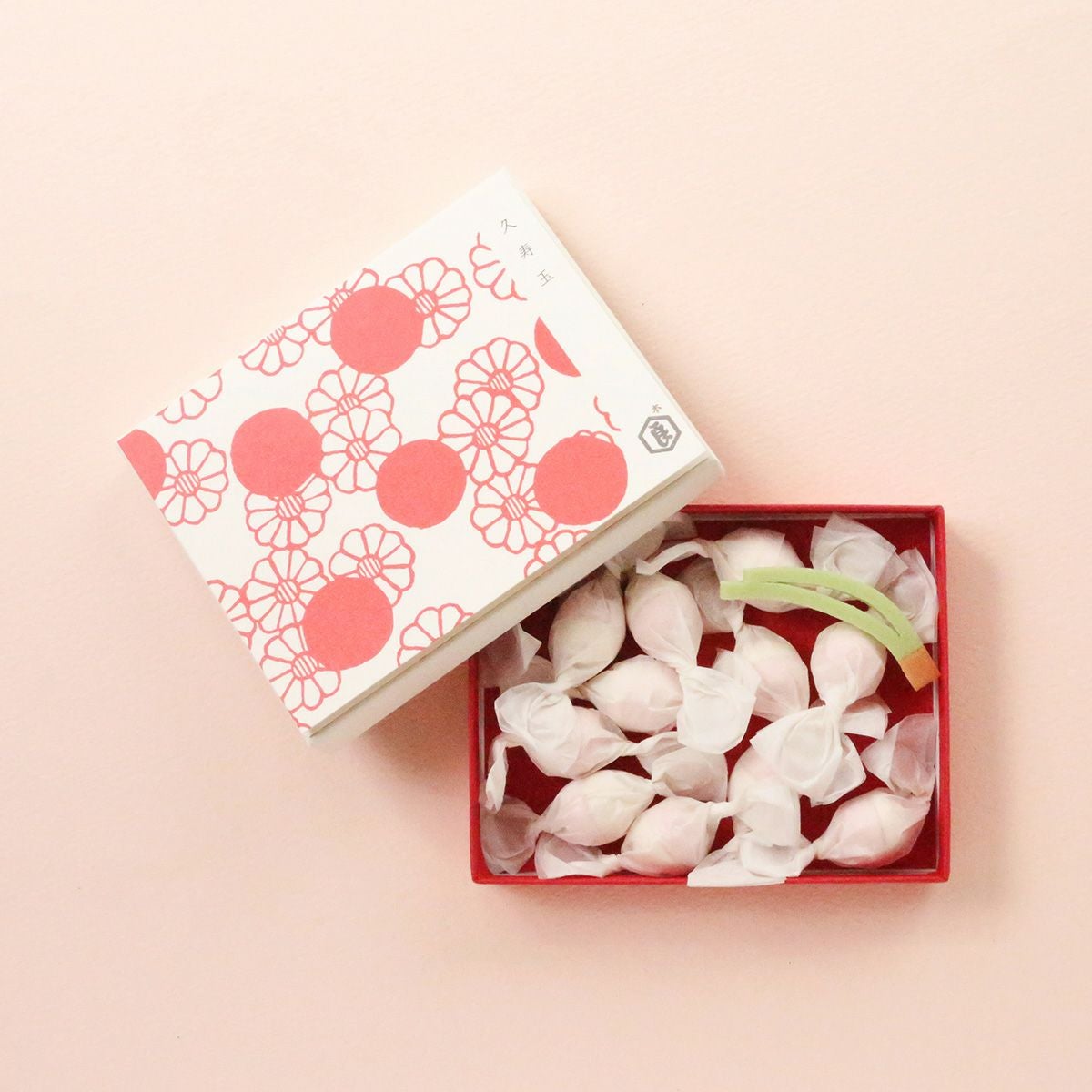 暦〈久寿玉〉 | 創業1803年の京菓子司 亀屋良長